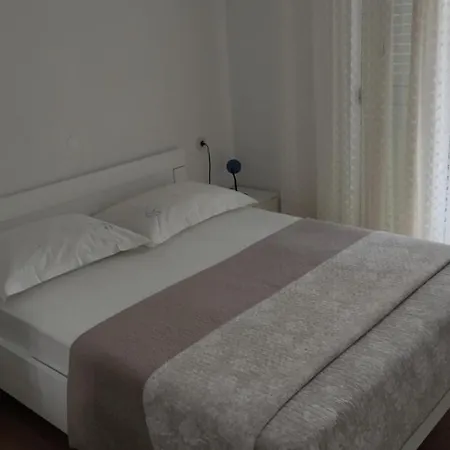 Apartment Pjera
