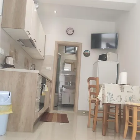 Pjera Apartman