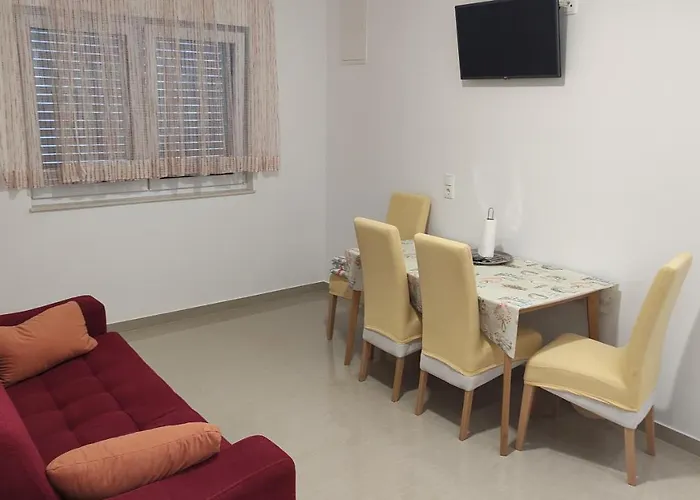 Pjera Apartman