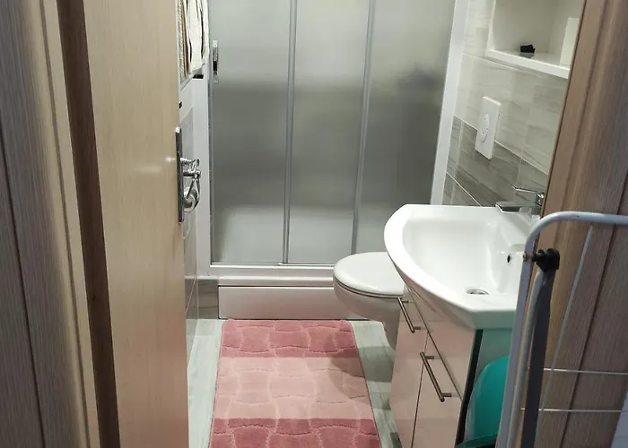 Pjera Apartman Promajna