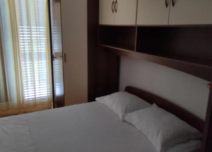 Pjera Apartman Promajna